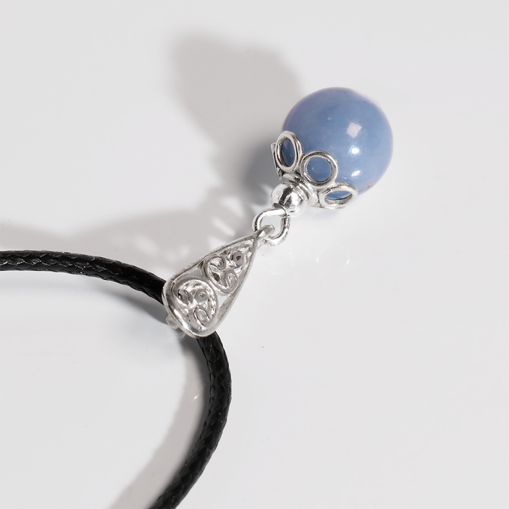 Ангеліт: Камінь спокою та духовного пробудження